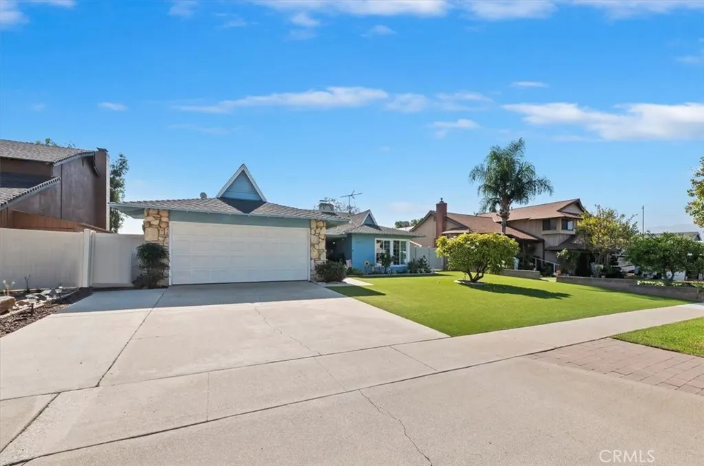 443 Termino, Corona, California 92879 home-pic-6